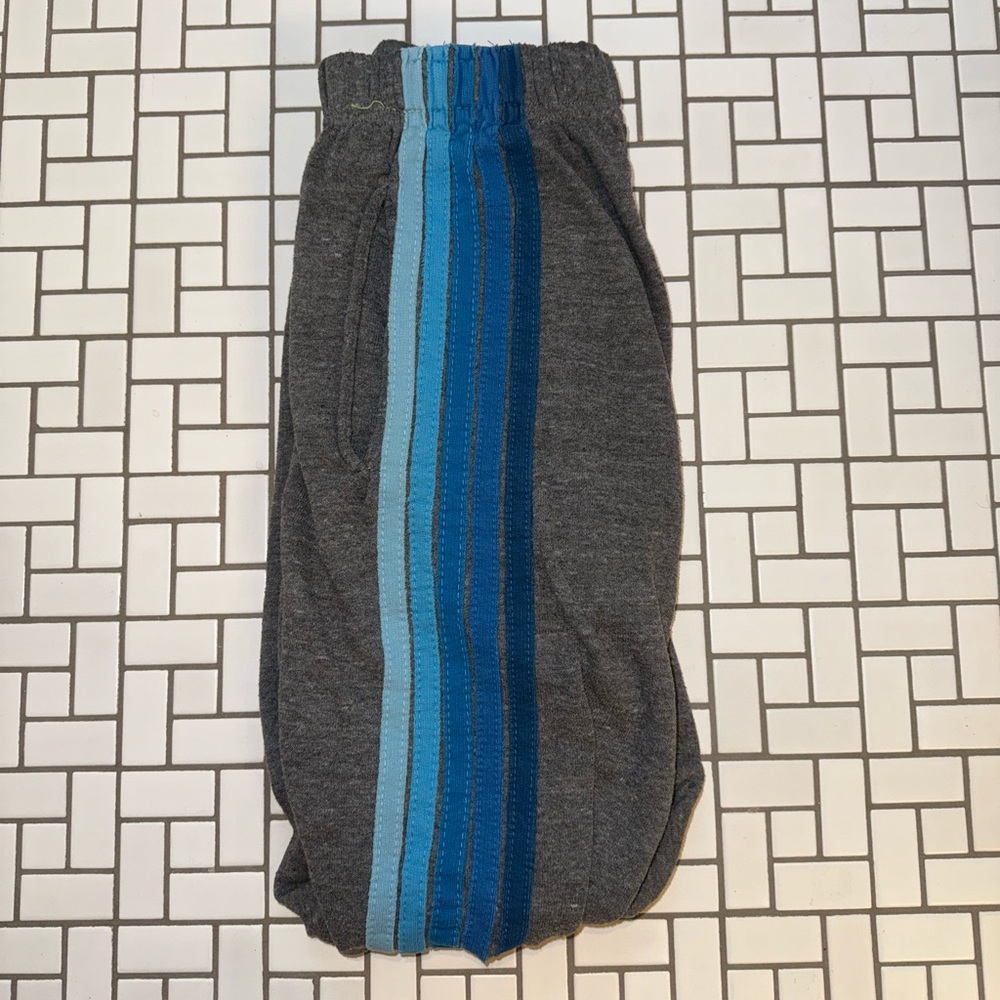 5 STRIPE SWEATPANTS - HEATHER GREY // BLUE